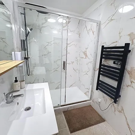 Апартаменты Le Splendide - Modern & Cocooning Тарб